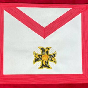 Tablier maçonnique de Chevalier Rose Croix 18e REAA - Croix pattée de gueules étincelante avec rose centrale entourée d'acacia, brodé main - Broderie Main - Véritable Cuir Agneau - Taille 39*33 cm