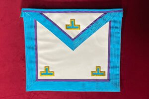 B J – TABLIER MAITRE 3 TAUS RMM