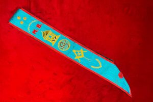 B J CORDON MAITRE REAA 11 SYMBOLES MACONNIQUES DONT TEPLE PAVE MOSAIQUE EQUERRE COMPAS ACACIA ME ROSASSE ROUGE