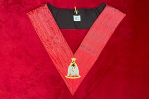 B J SAUTOIR 18TH REAA ROUGE PELICAIN INRI