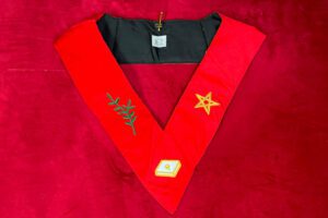 B J SAUTOIR GEPSM 14TH REAA ROUGE ME FGE.JPG