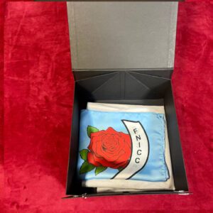 Foulard Personnalisé allégorie maçonnique avec logo C50 en véritable soie