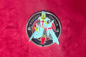 B J – B J MEDAILLE KNIGHTS TEMPLAR FONS NOIR