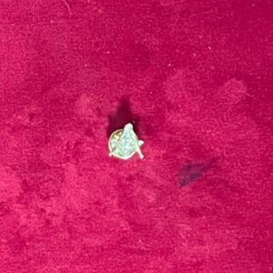 Pins Maçonnique - Equerre-Compas-G - en alliage doré non précieux sur fond bleu