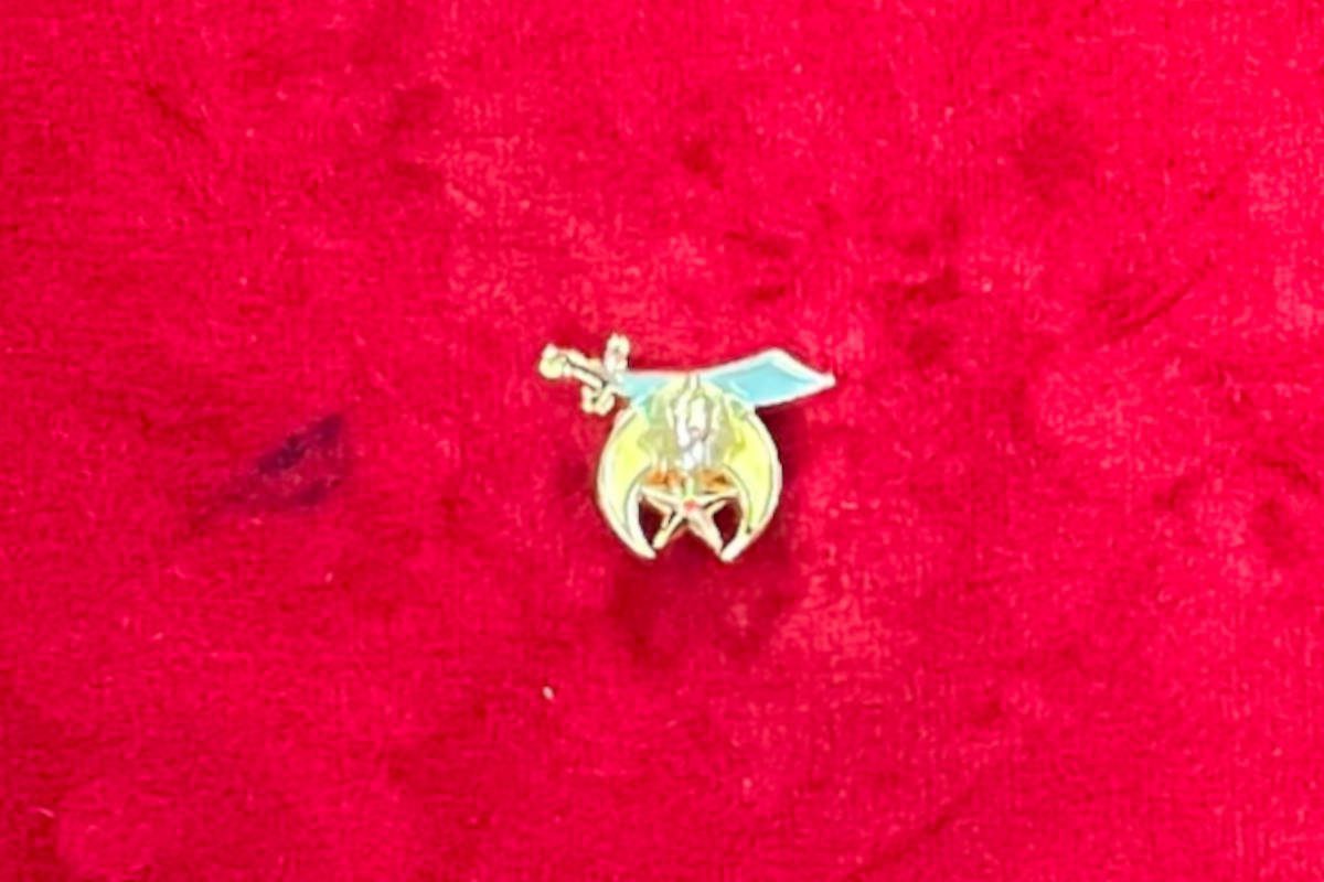 B-J - Pins-pharaon-etoile-SHRINERS-3x15cm-2 B J – PINS PHARAON ETOILE SHRINERS 3X15CM 2